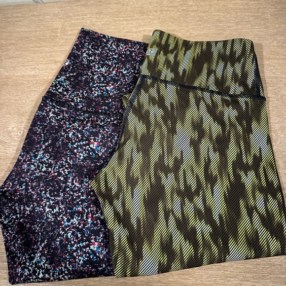 lululemon athletica Multicolor and Green Patterned Leggings - Picture 1 of 2
